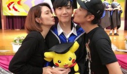 小哇吃瓜娱乐博主,揭秘娱乐圈幕后故事，带你领略明星真实一面